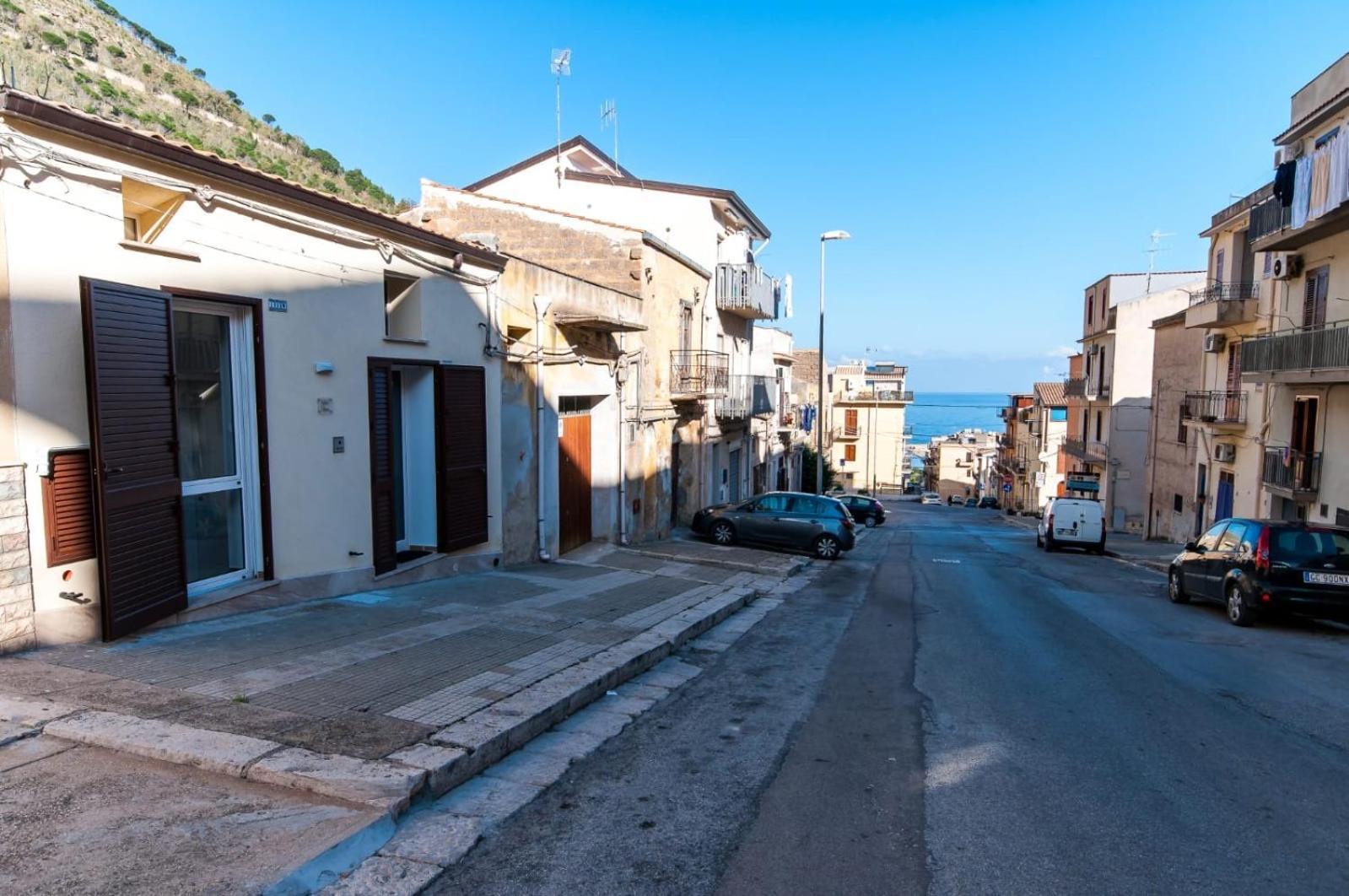 White Home Castellammare del Golfo Bagian luar foto