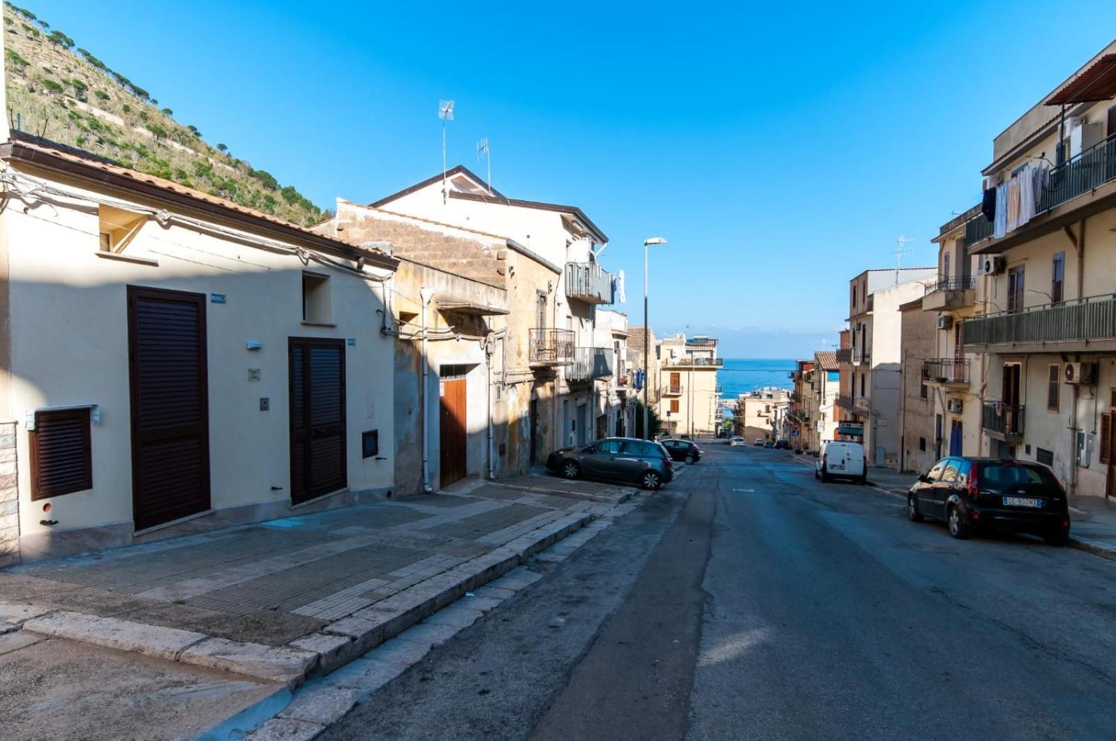 White Home Castellammare del Golfo Bagian luar foto